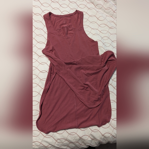 Lululemon top - Picture 5 of 6